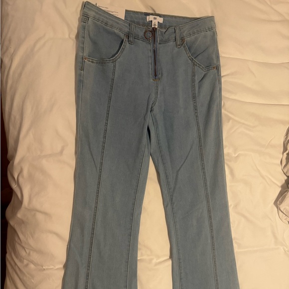 BP Center Seam Flare Jeans in Super Light Wash - Picture 3 of 5